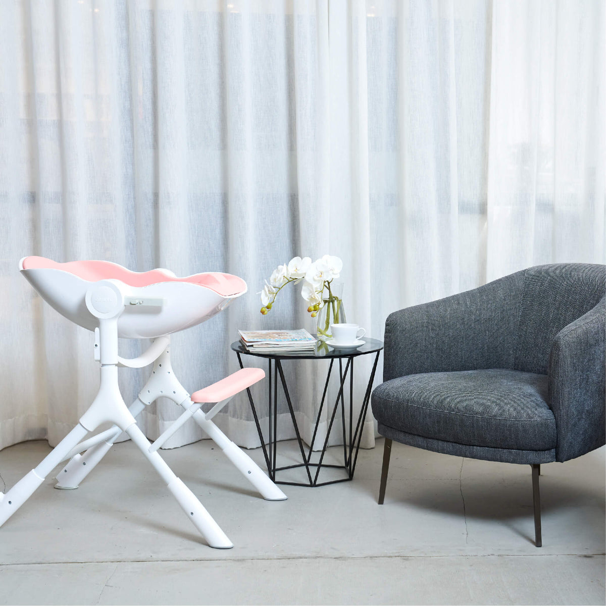 Cocoon Z High Chair Lounger: Cotton Candy Pink